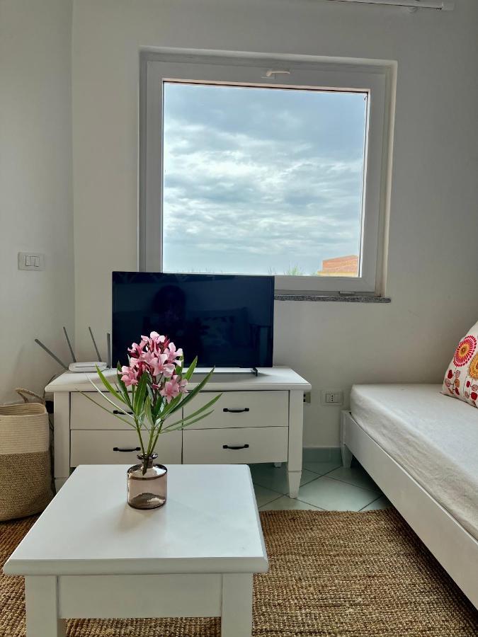 L'Oleandro 1410 House In Sardinia With Mediterranean Sea Views Isola Rossa Exterior photo